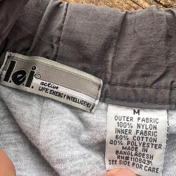 Y2K L.e.i. Gray Striped Sweatpants Joggers Size Medium - Picture 4 of 9